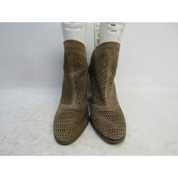 Vince Camuto Womens Size 10 M Brown Suede Zip Ankle Fashion Boots Bootie - Picture 5 of 11